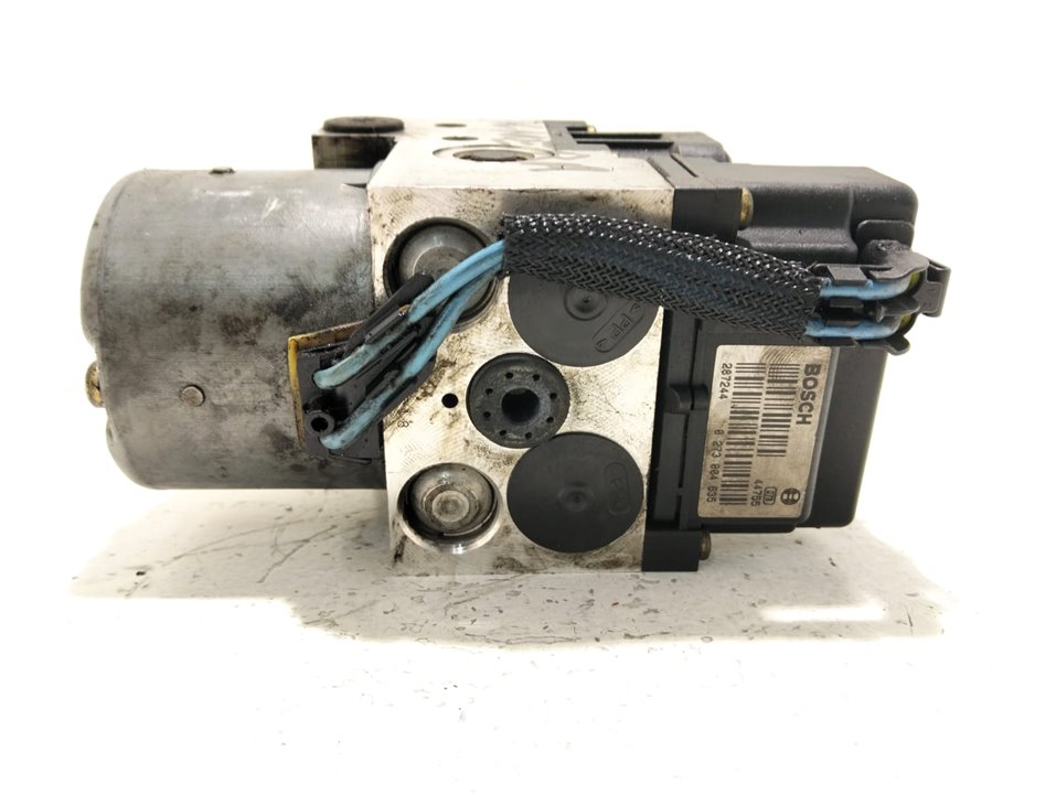 Abs 0265216899 de Nissan Almera ii hatchback (n16) 2000-2003 111 CV - pieza usada