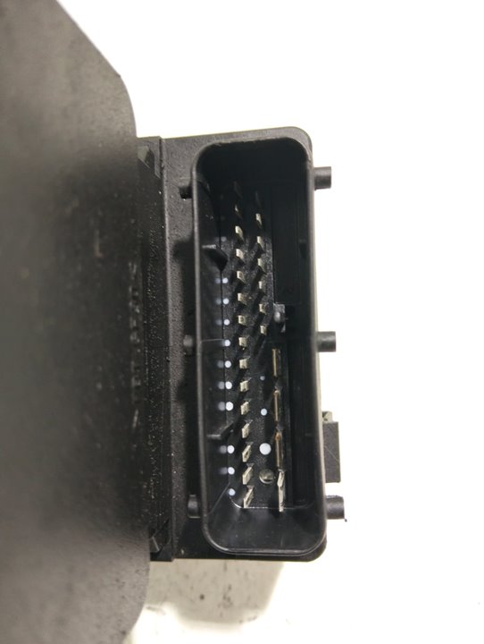 Abs 0265216899 de Nissan Almera ii hatchback (n16) 2000-2003 111 CV - pieza usada