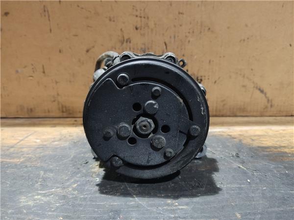Compresor del aire acondicionado AEX O APQ 7158 de Volkswagen Polo iii (6n1) 1994-0 - pieza usada