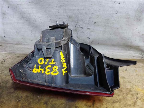 Piloto trasero derecho D7F 8200387889 de Renault Twingo ii (cn0_) 2007-0 - pieza usada