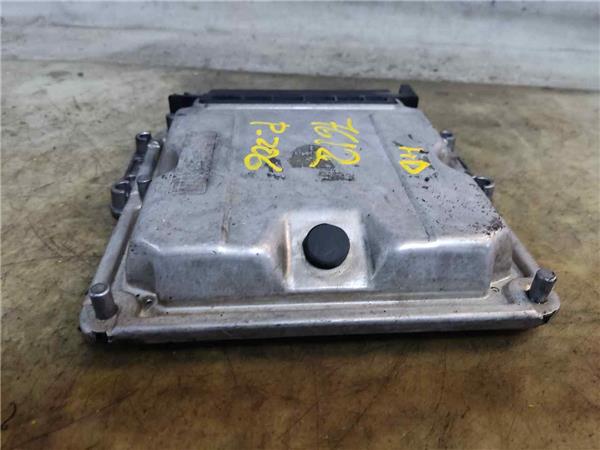 Centralita motor uce RHY 0281010500 de Peugeot 206 1998-0 - pieza usada