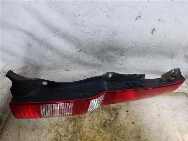 Pisca tras direito 188A4000 51763006 de Fiat Panda / panda classic (169_) 2010-2013 - pieza usada