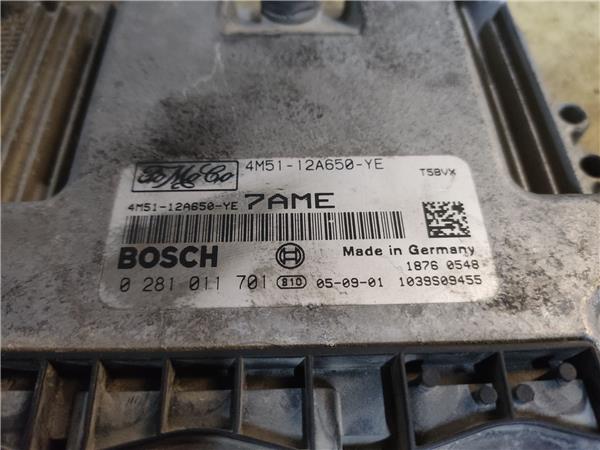 Switchboard engine uce HHDA 0281011701 de Ford Focus berlina (cap) 2004-0 - pieza usada