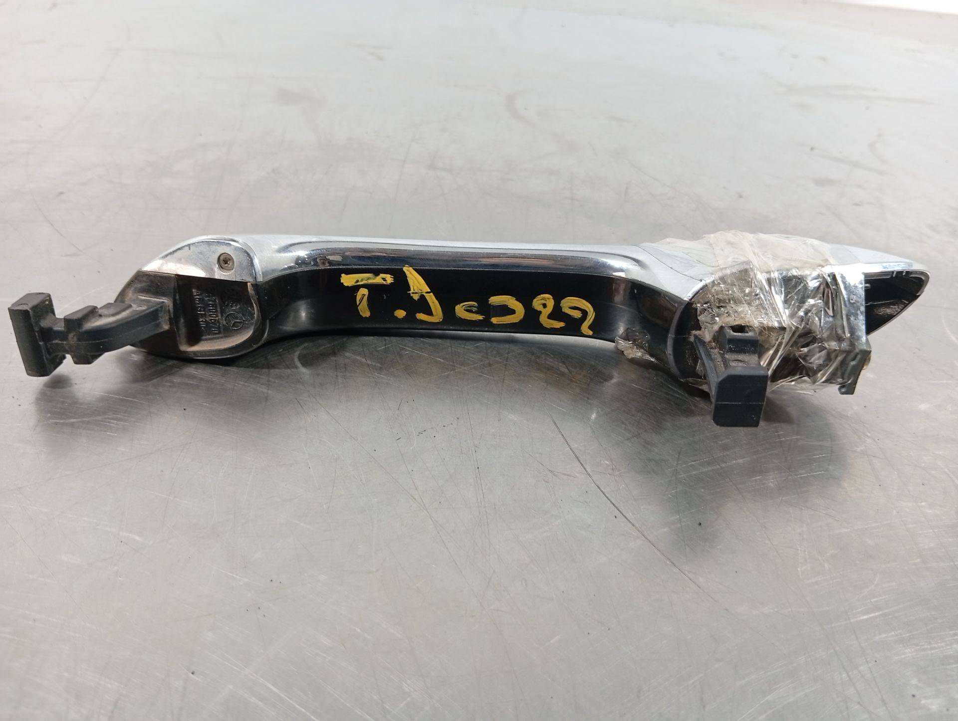 Maneta exterior trasera derecha 1647600670 de Mercedes-benz Clase ml 2005-2010 224 CV - pieza usada