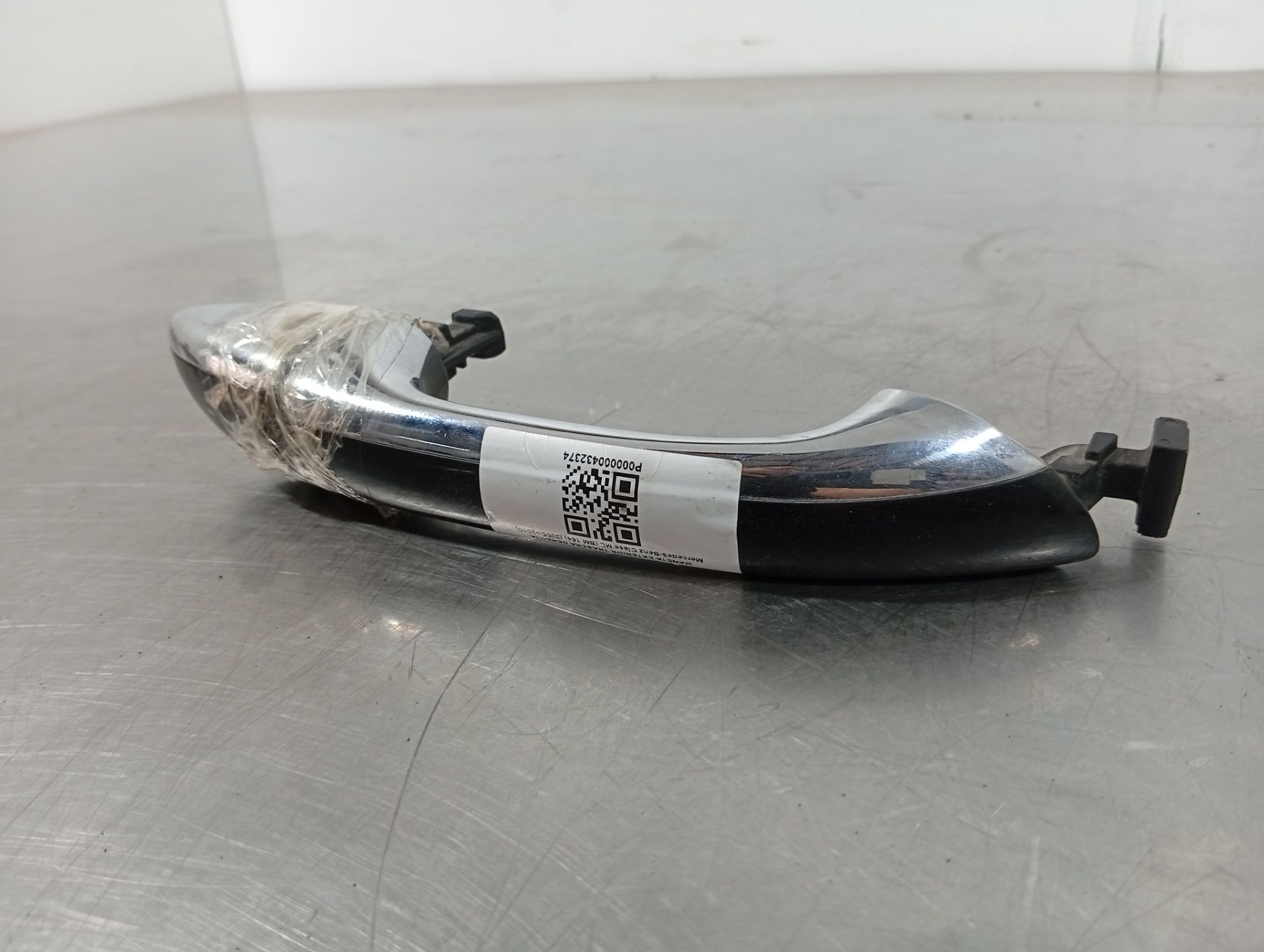 Maneta exterior trasera derecha 1647600670 de Mercedes-benz Clase ml 2005-2010 224 CV - pieza usada
