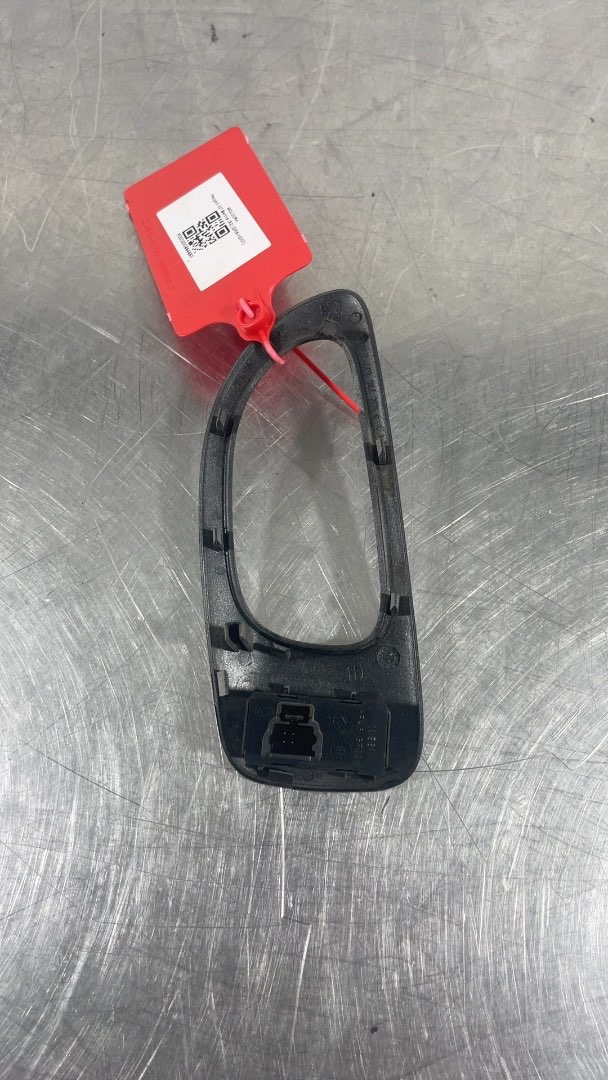 9634774677 de Peugeot 307 (3a/c) 2004-2009 - pieza usada