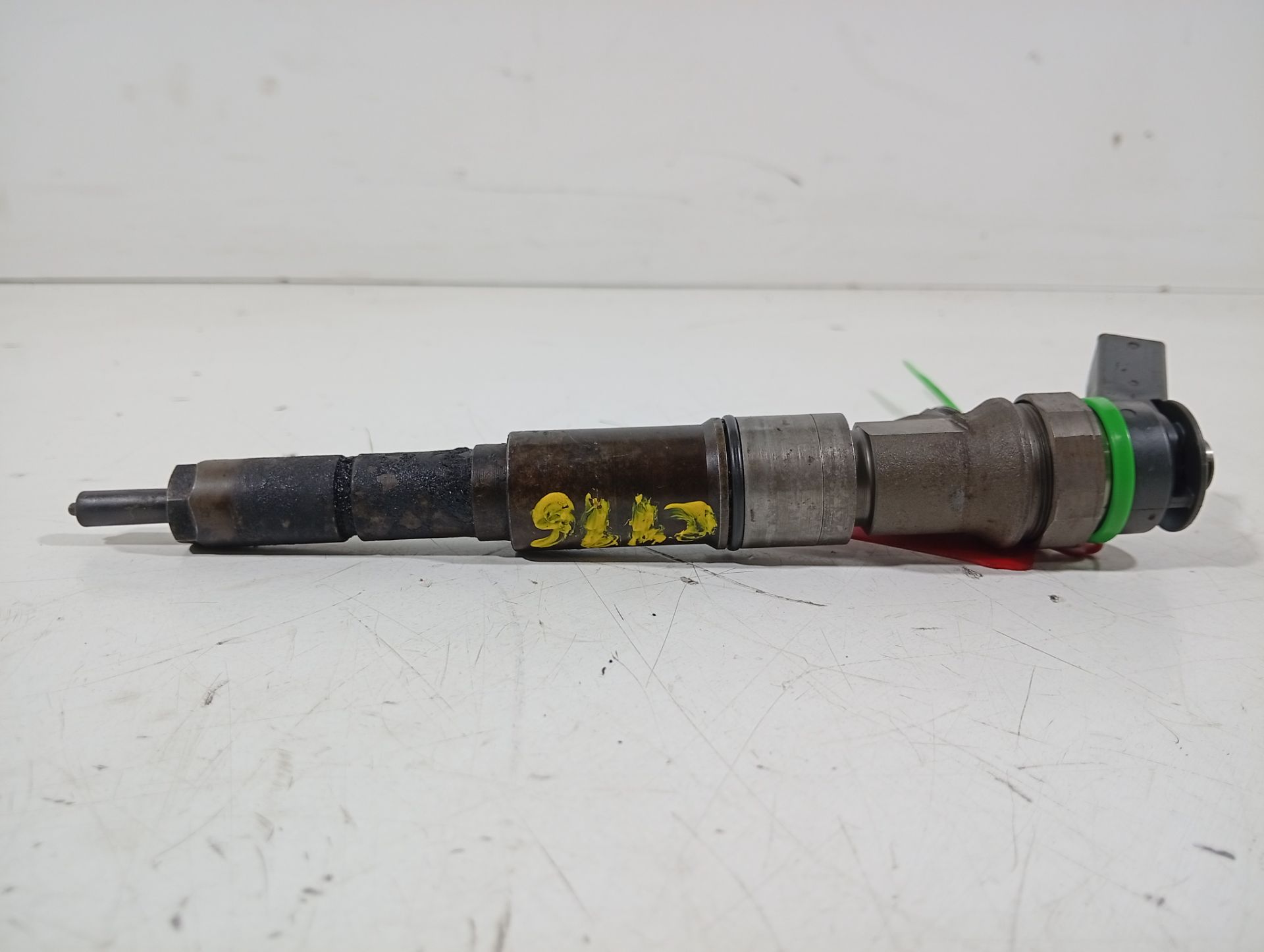 Einspritzdüse 0445110216 de Bmw 3 berlina 2004-0 163 CV - pieza usada