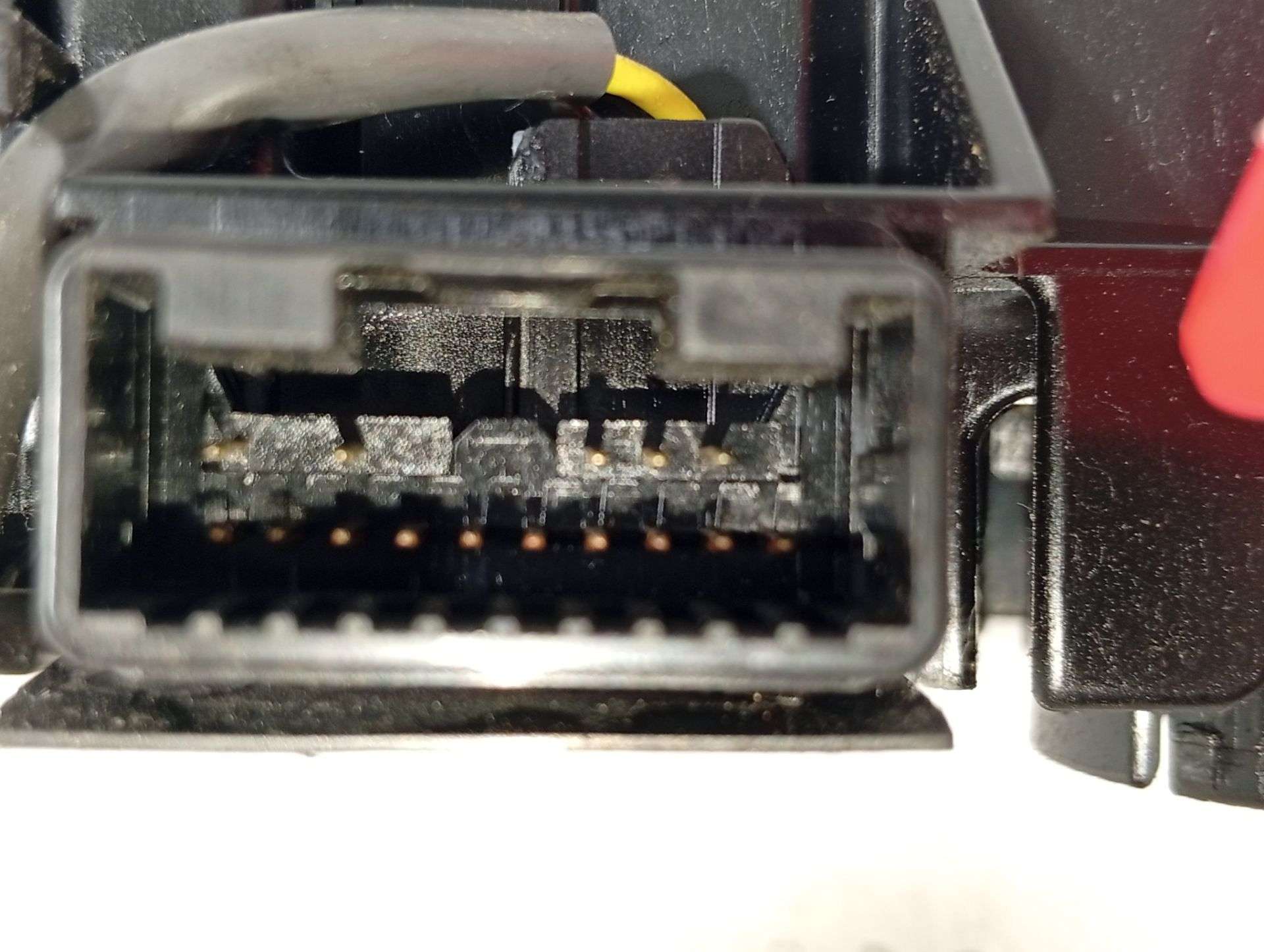 Mando multifunción 173832 de Toyota Corolla sedán (_e15_) 2006-2014 - pieza usada