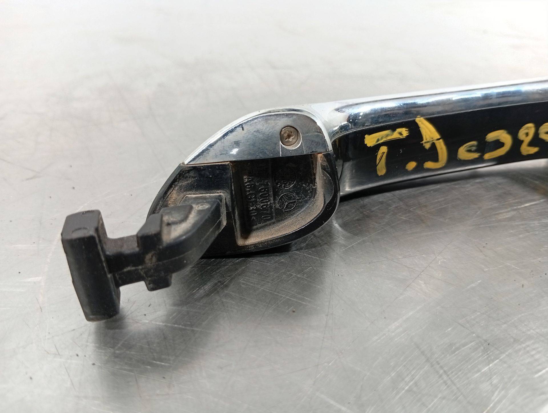 Maneta exterior trasera derecha 1647600670 de Mercedes-benz Clase ml 2005-2010 224 CV - pieza usada