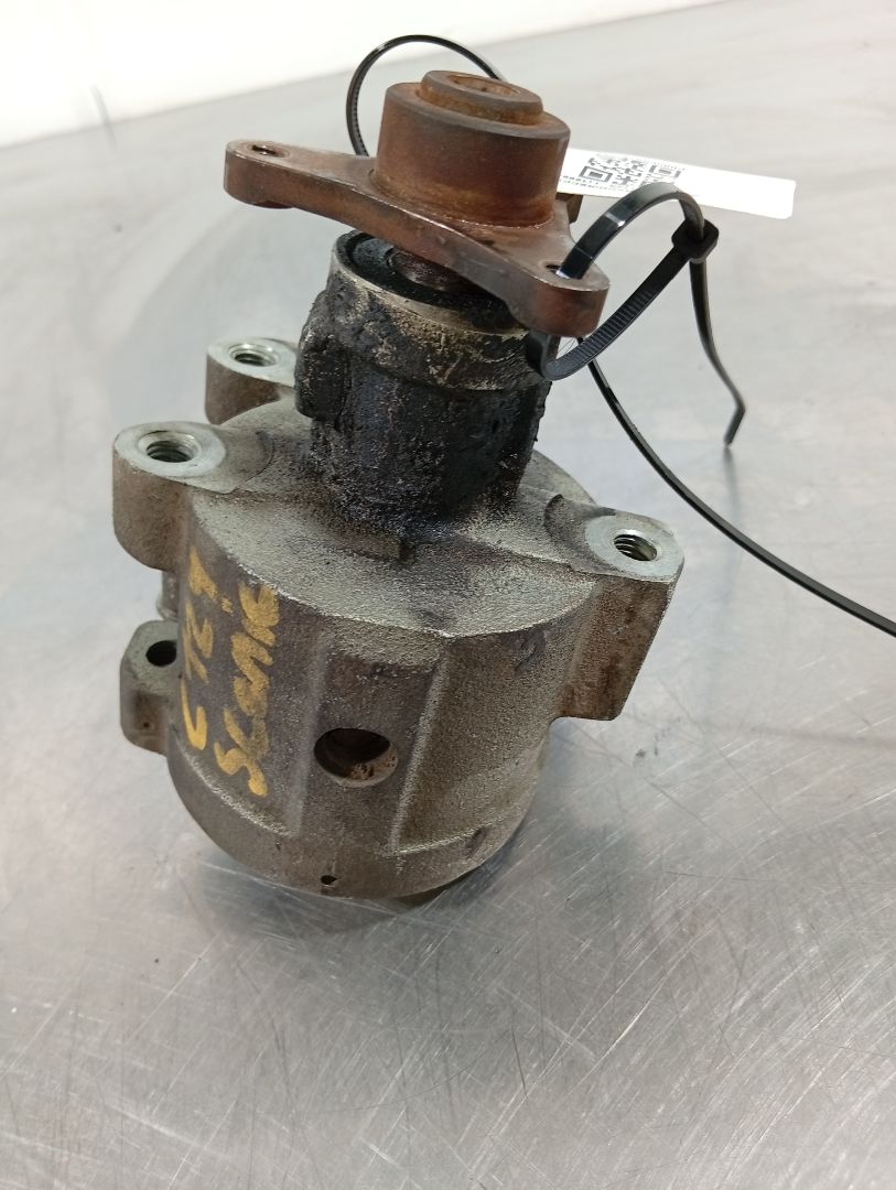 Bomba de servodirección 7700417308 de Renault Scenic i 1999-2002 con 137604 km - pieza usada