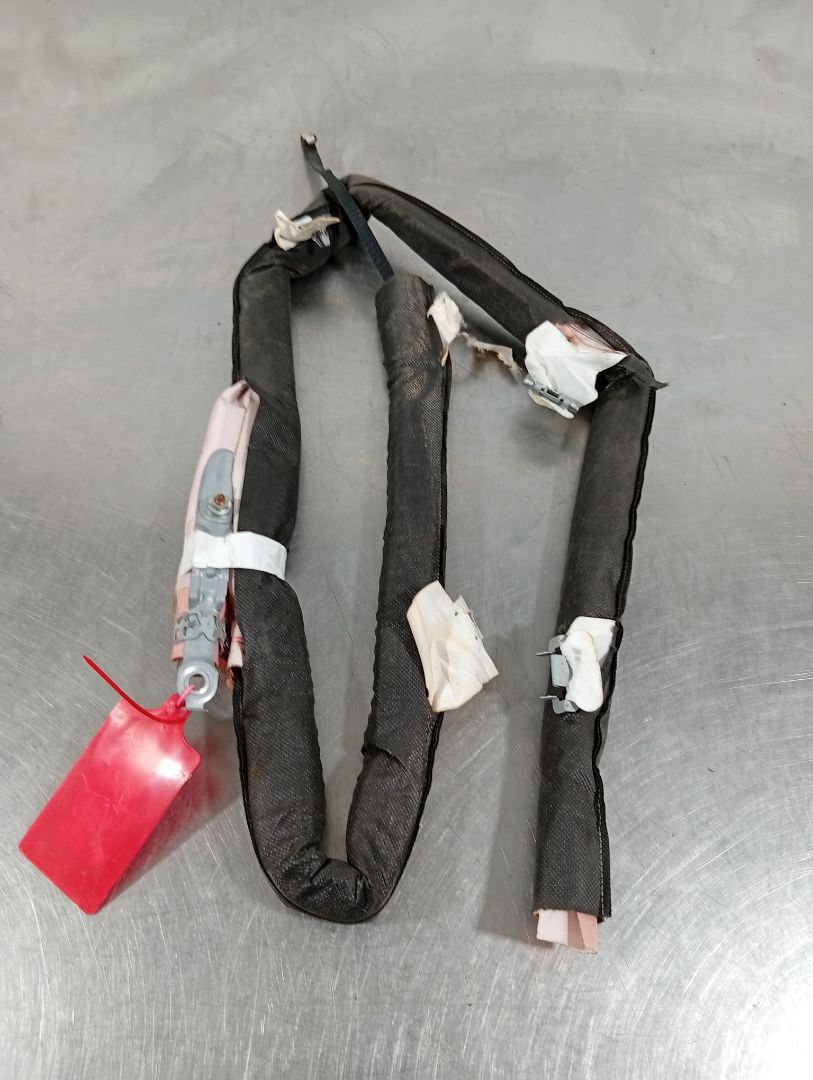 Rear curtain airbag lh 9811504680 de Peugeot 3008 suv (mc_, mr_, mj_, m4_) 2016-0 131 CV