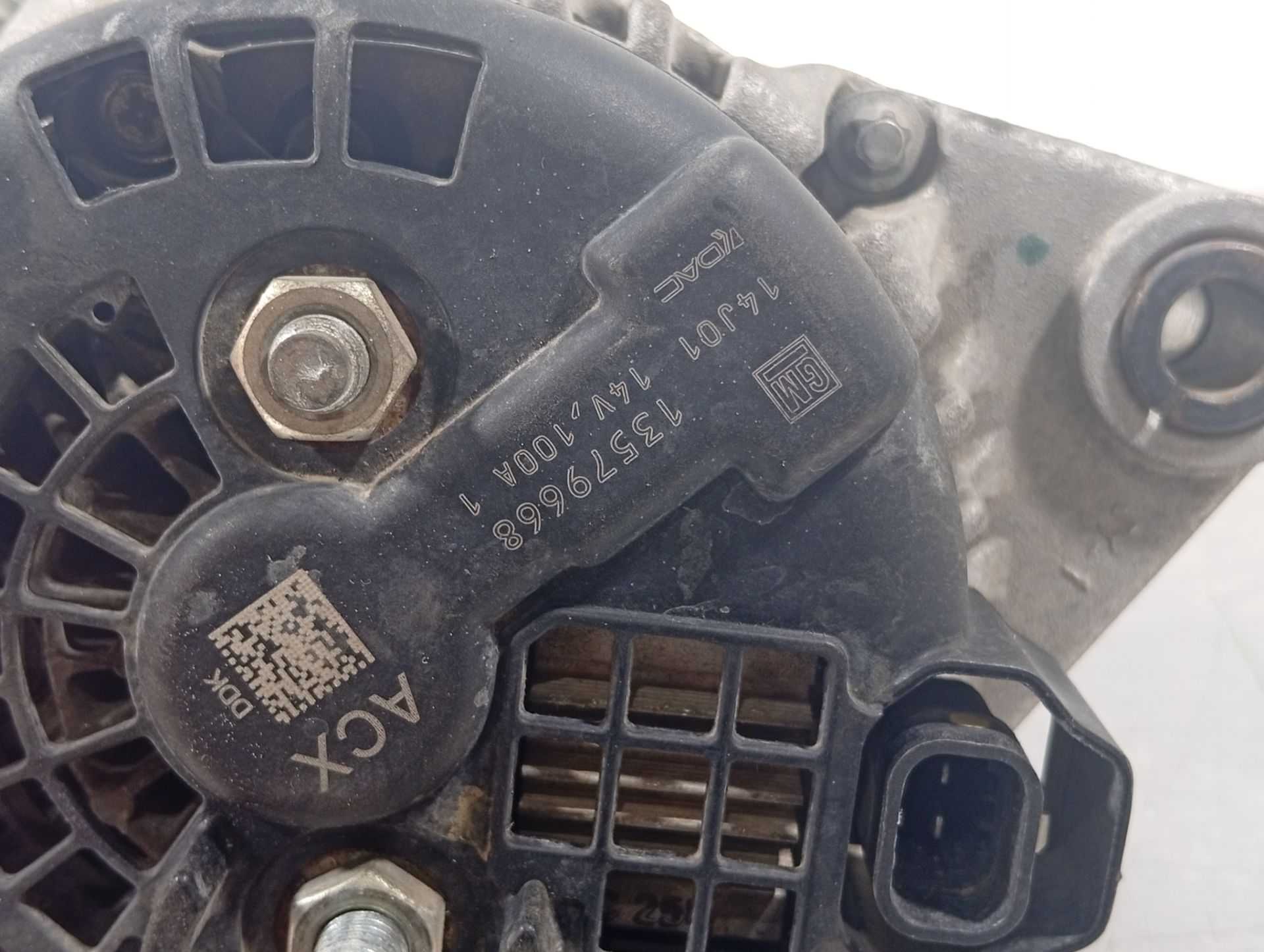 Alternador 13579668 de Opel Zafira c 2016-2018 170 CV - pieza usada