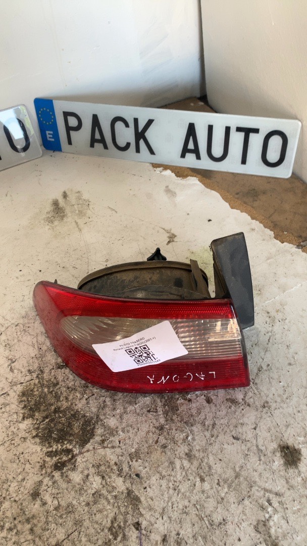 Taillight glass 8200002473 de Renault Laguna ii (bg0/1_) 2001-2007 139 CV