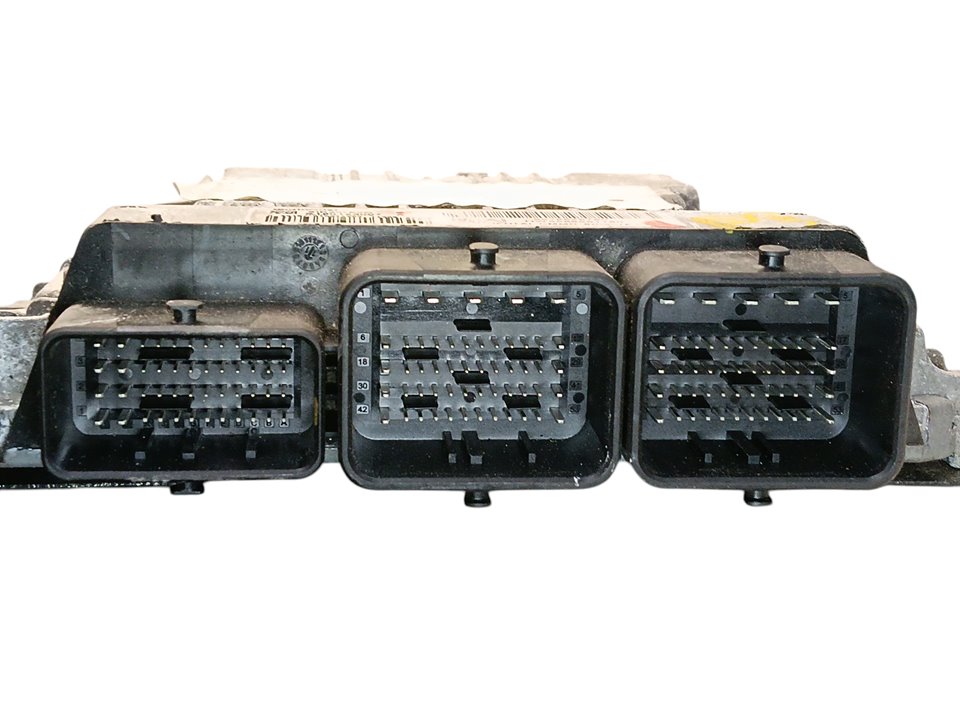 Switchboard engine uce 9678628780 de Peugeot 308 ii (lb_, lp_, lw_, lh_, l3_) 2013-2013 111 CV - pieza usada