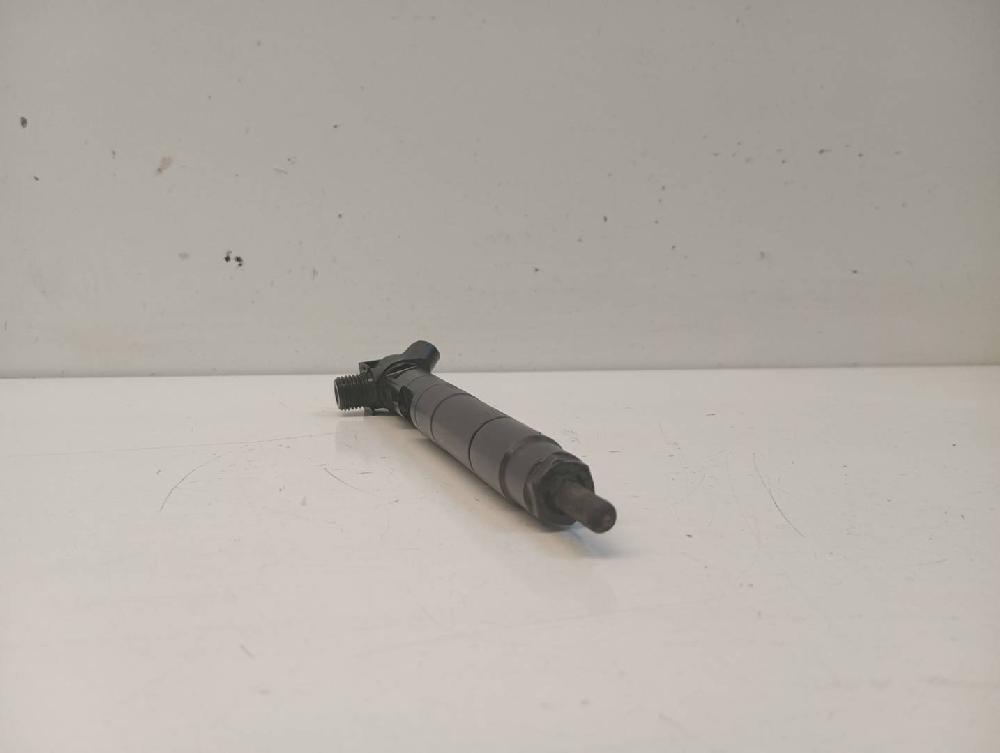 Injecteur 651921 228354010 de Mercedes-benz Clase c (w205) 2014-2018 170 CV con 347723 km - pieza usada