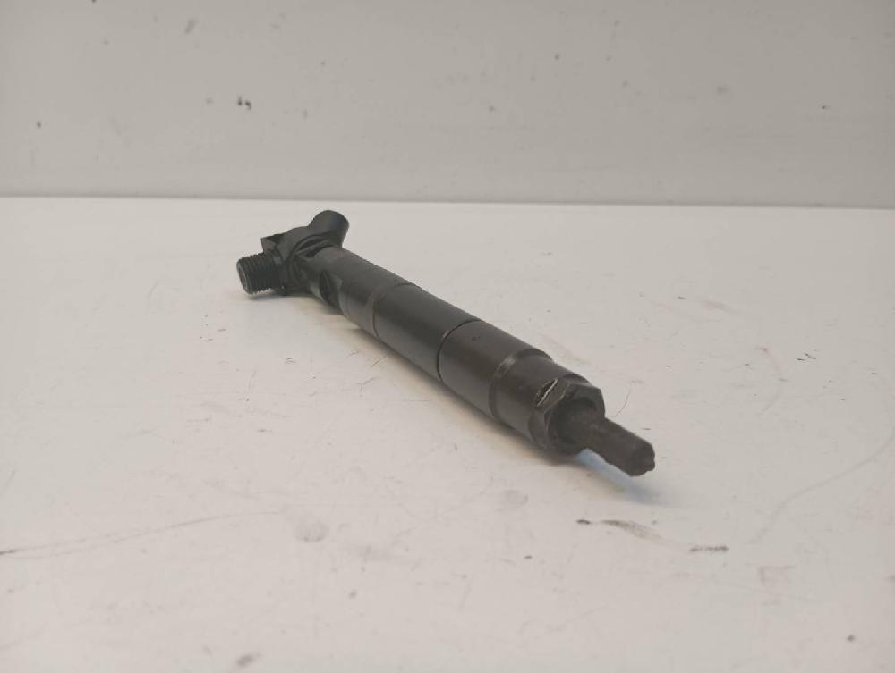 Injecteur 651921 228354010 de Mercedes-benz Clase c (w205) 2014-2018 170 CV con 347723 km - pieza usada