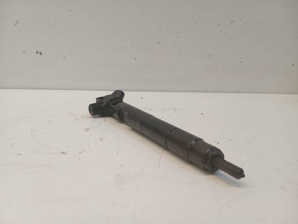 Injecteur 651921 228354010 de Mercedes-benz Clase c (w205) 2014-2018 170 CV con 347723 km - pieza usada