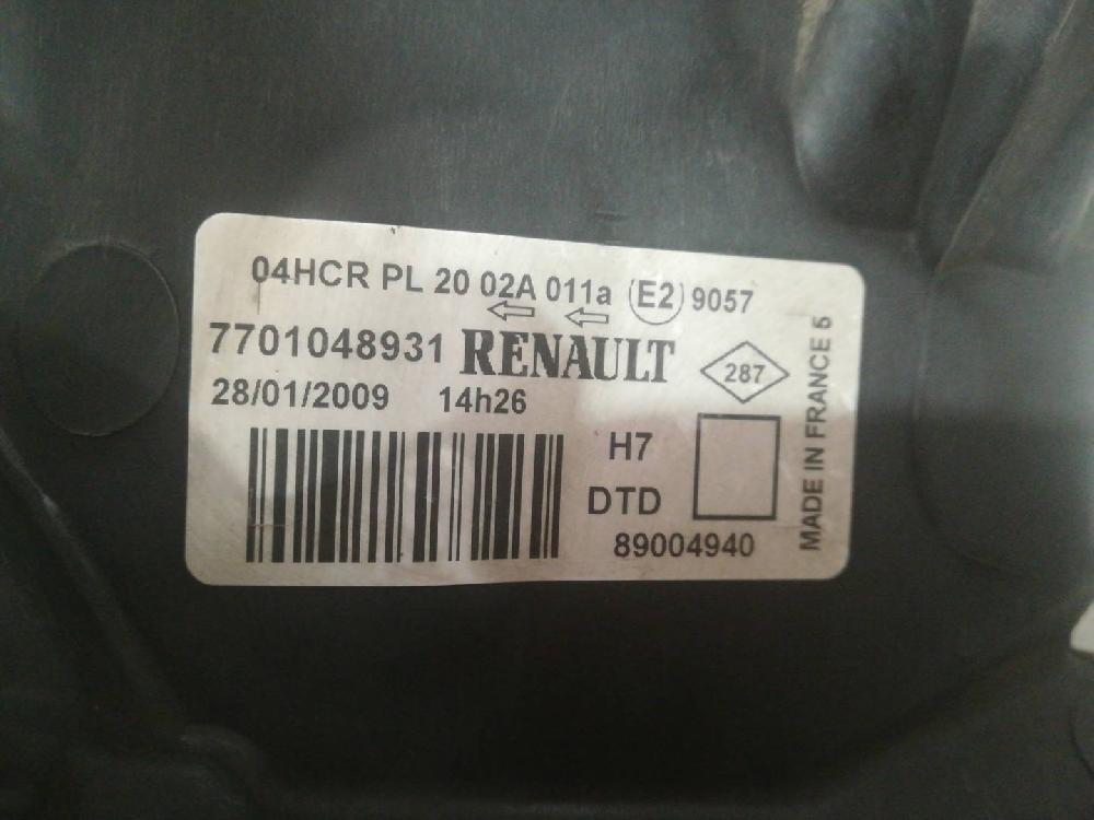 Headlamp rh K4M D7 7701048931 de Renault Laguna (b56) 1994-2001 107 CV - pieza usada