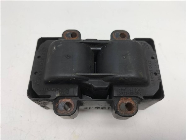 Bobina de encendido D7F700 252608A de Renault Twingo i (c06) 1993-0 - pieza usada