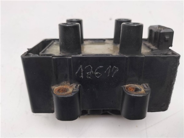 Bobina de encendido D7F700 252608A de Renault Twingo i (c06) 1993-0 - pieza usada
