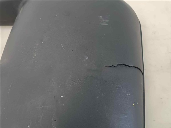 Door mirror right hand 611981 010384 de Mercedes-benz Sprinter camion 2000-0 - pieza usada